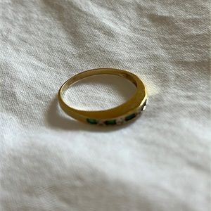 Vintage gold ring